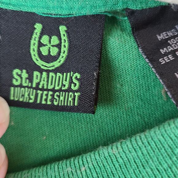Green St. Paddy's Pub Scout short sleeve Tee shirt size Large - Picture 4 of 6